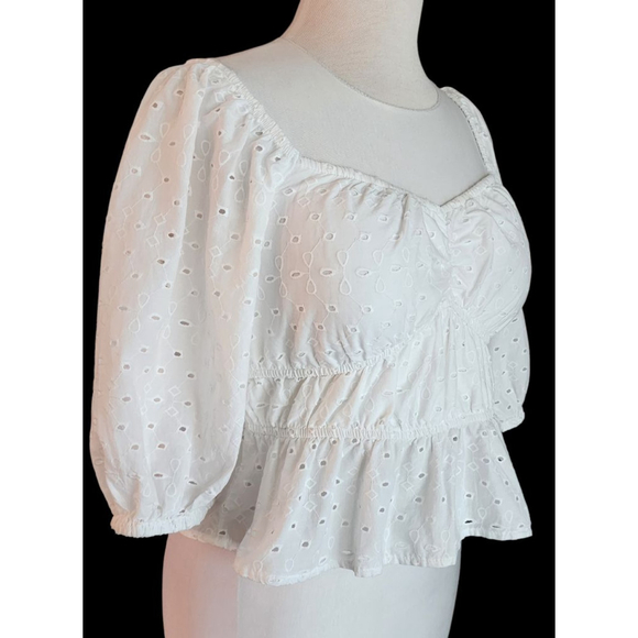 A New Day White Eyelet Puff Sleeve Cotton Crop Top Smocked Square Neck Peplum M - Picture 3 of 8